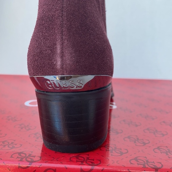 New GUESS Safarri Dark Red Suede Women's Booties - Picture 8 of 10